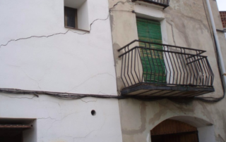 las fisuras de un edificio-Arquitecto Manuel Navarro - Málaga